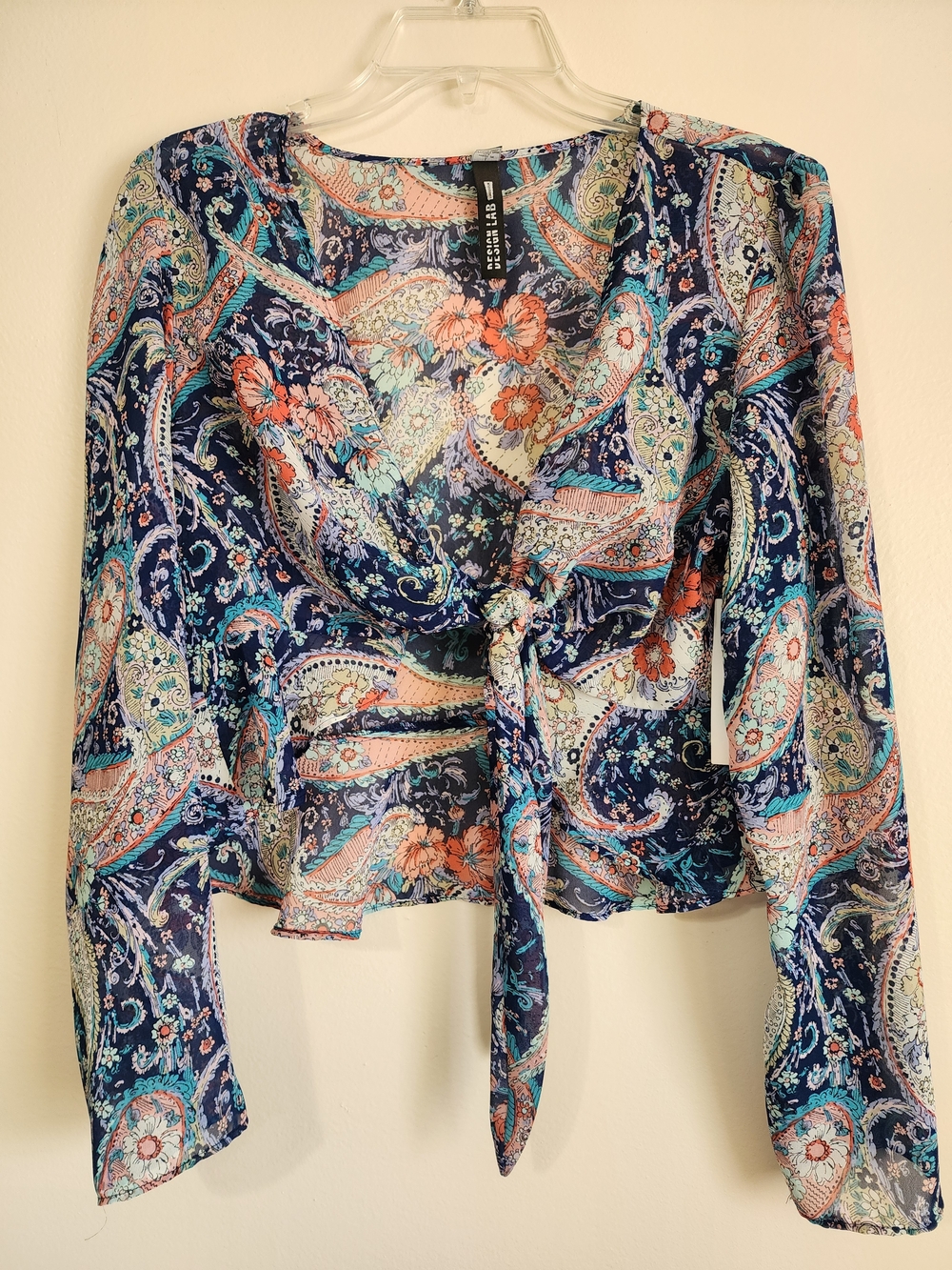 Design Lab Lord & Taylor Navy Paisley Tie-Front Blouse with Coral Accents